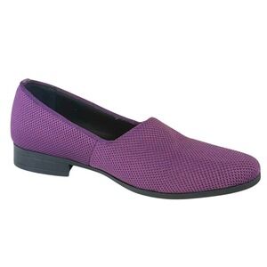 Uubaris Men's size 9 Purple Knit Slip-On Loafers